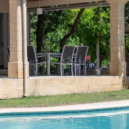 Berrette Villa *
