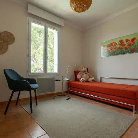 Berrette Villa